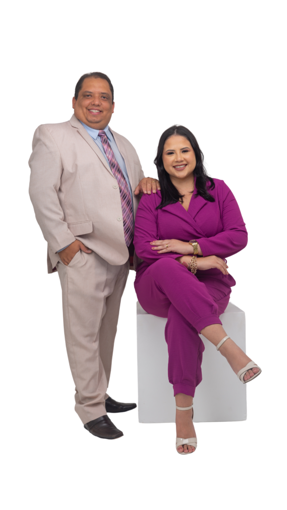 Eliennay e Aline Gomes